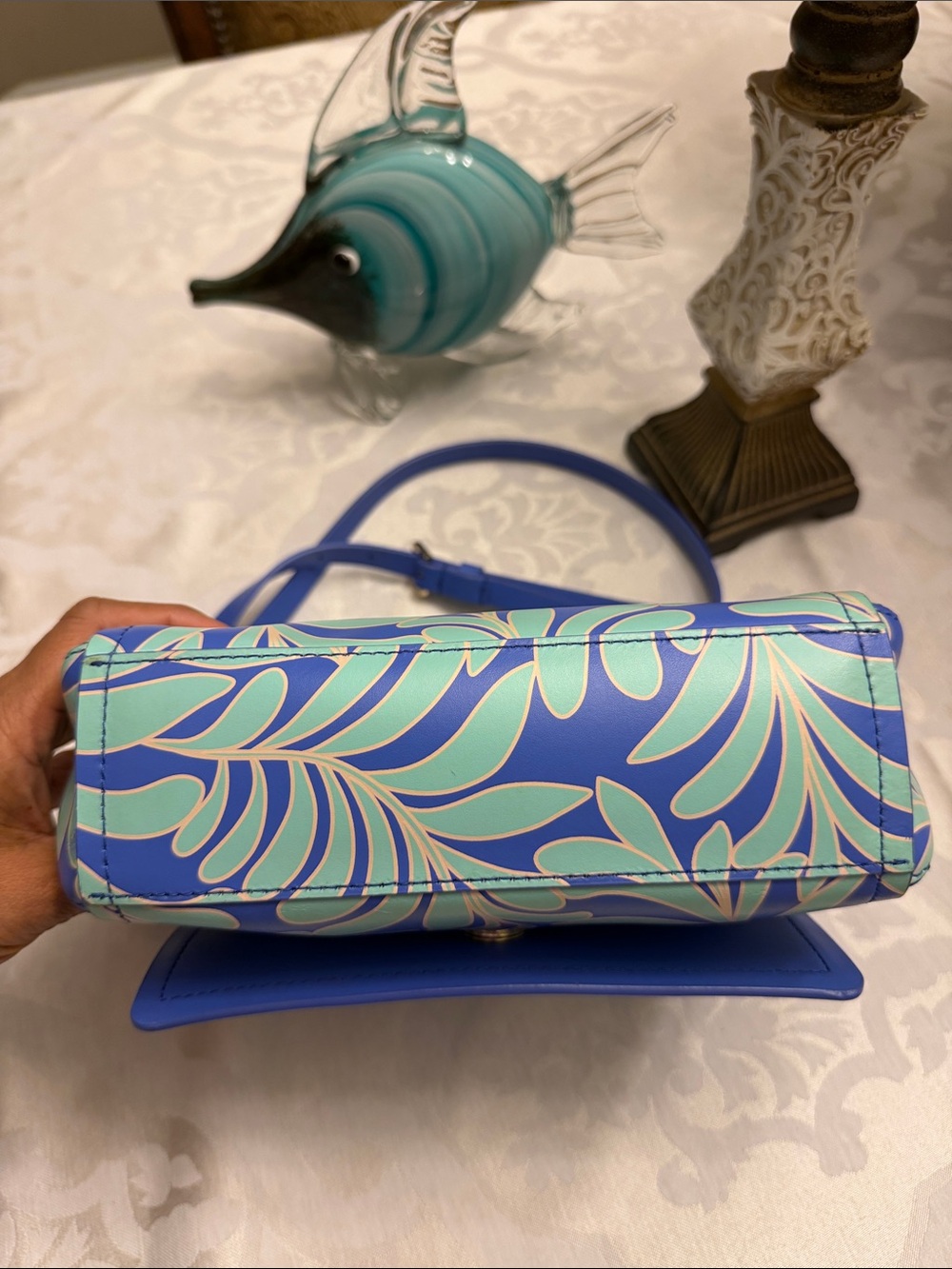 Kate Spade 100% Cow Leather Leaf-Print Crossbody Bag - Picture 12 of 14